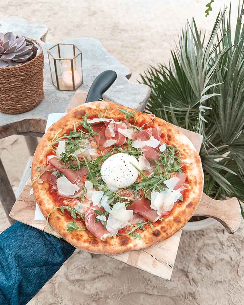 Pizza burrata en parma